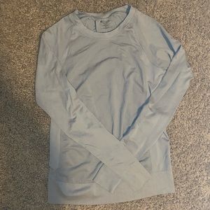 athleta long sleeve top